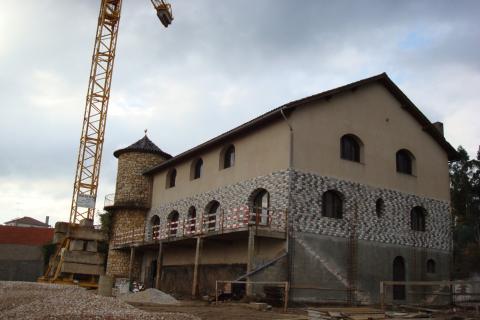 Creche e Centro de Dia